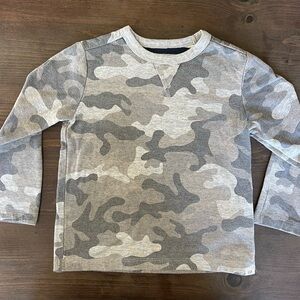 Gap Boys Camo Long Sleeved T-Shirt Size 3